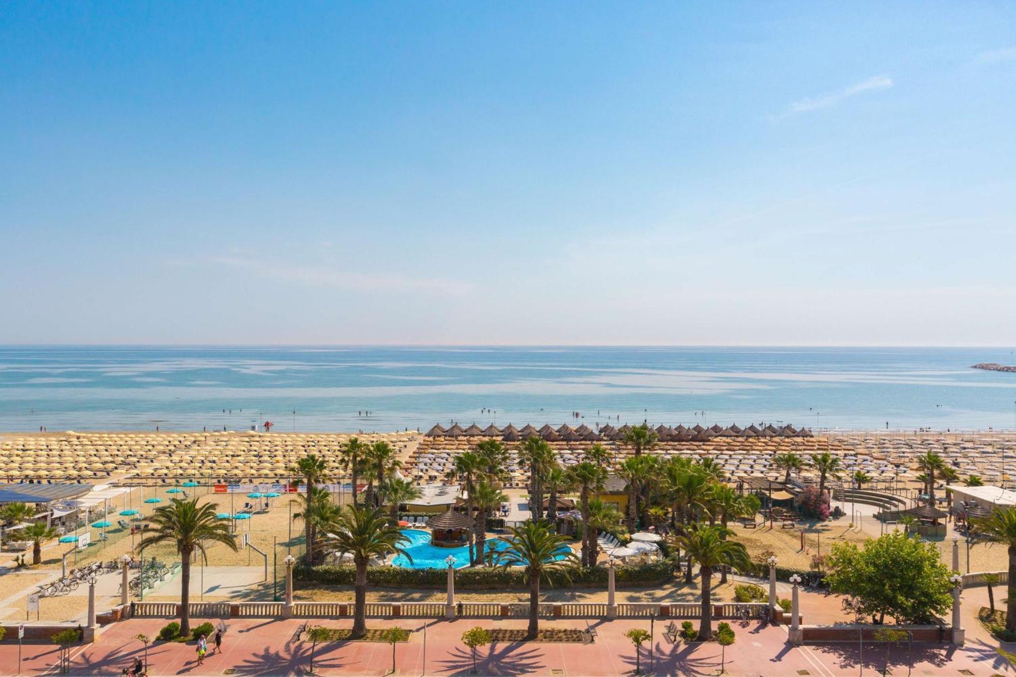ג'וליאנובה Hotel Europa Beach Village מראה חיצוני תמונה