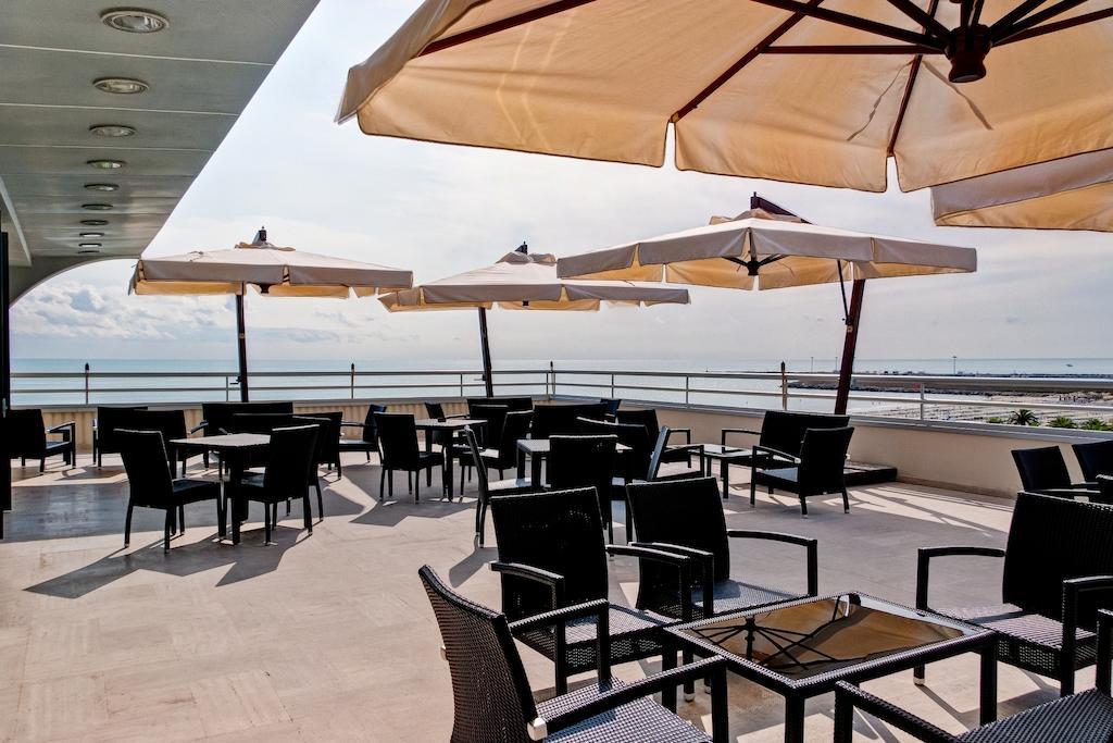 ג'וליאנובה Hotel Europa Beach Village מראה חיצוני תמונה