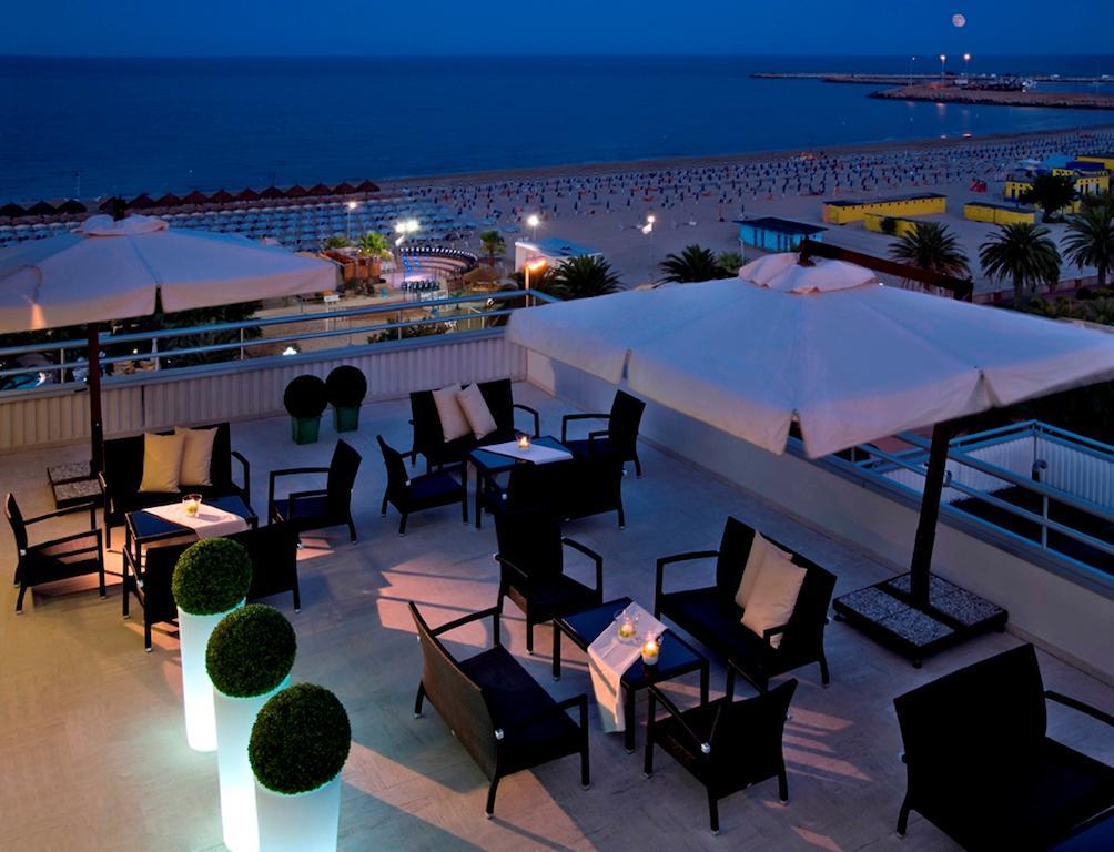ג'וליאנובה Hotel Europa Beach Village מראה חיצוני תמונה