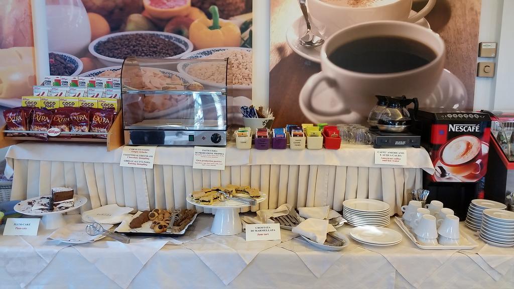 ג'וליאנובה Hotel Europa Beach Village מראה חיצוני תמונה