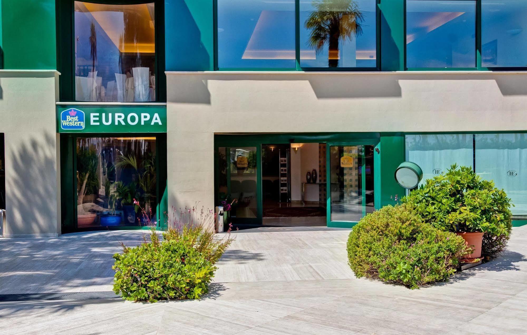 ג'וליאנובה Hotel Europa Beach Village מראה חיצוני תמונה