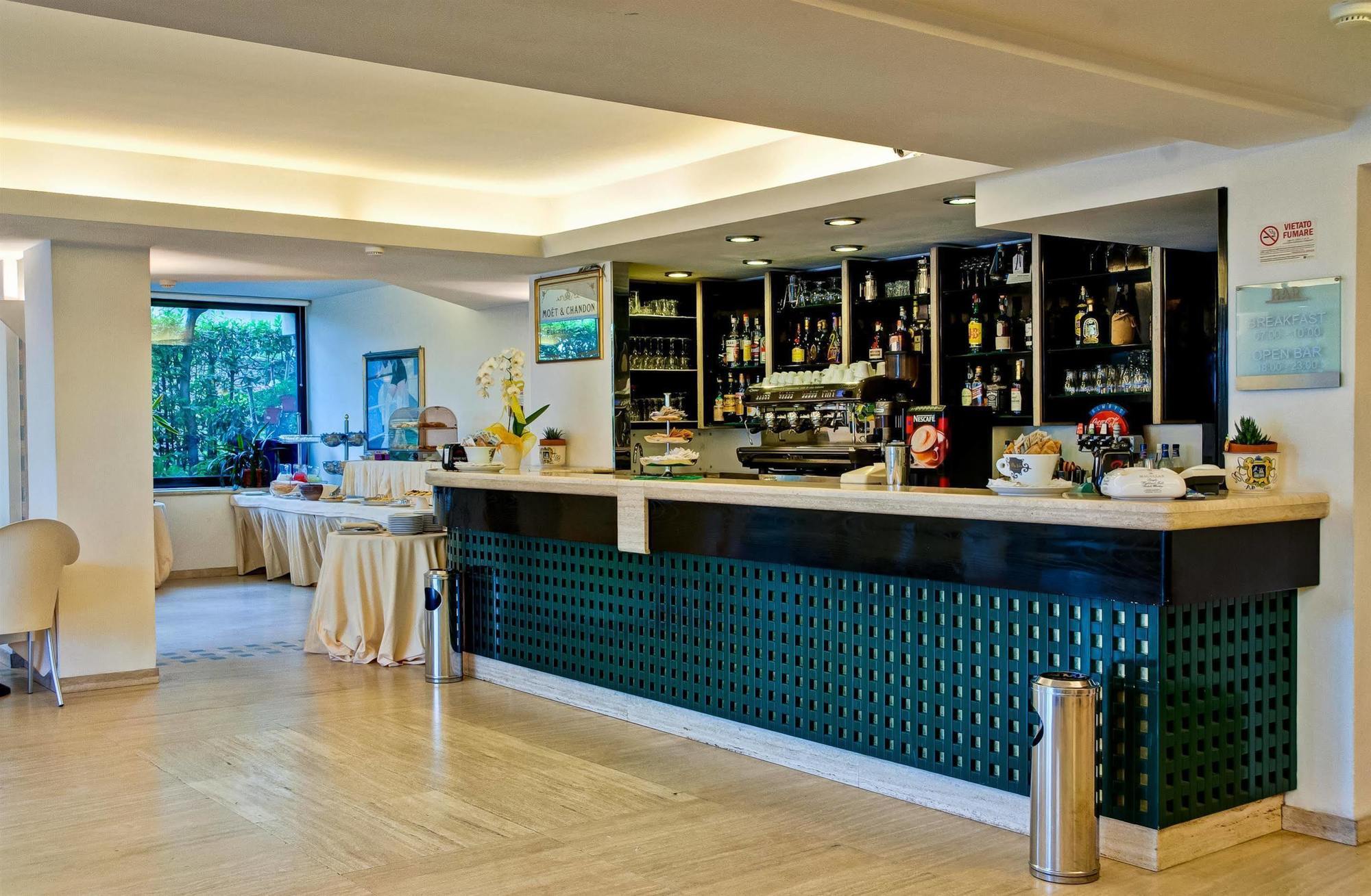 ג'וליאנובה Hotel Europa Beach Village מראה חיצוני תמונה