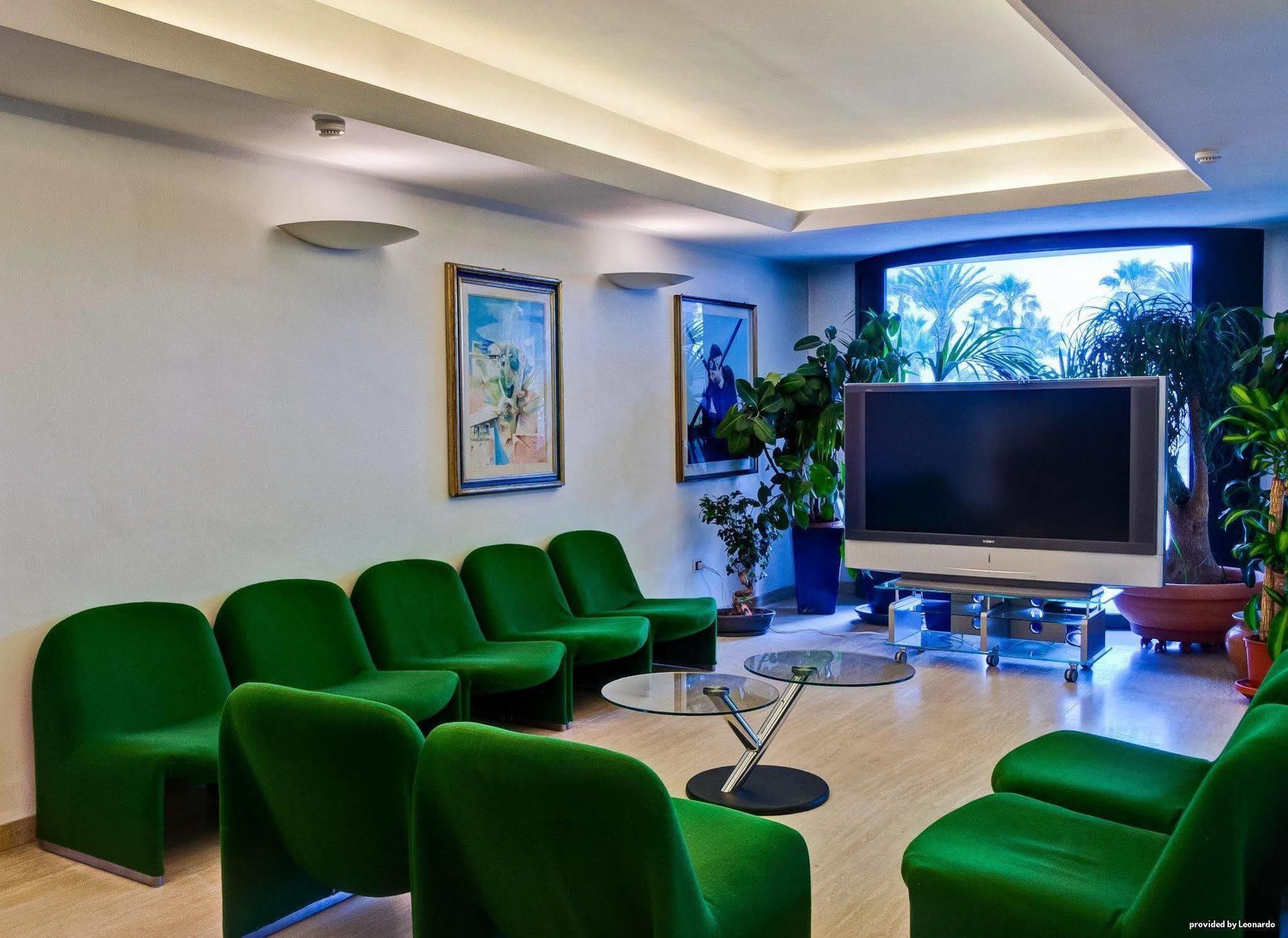 ג'וליאנובה Hotel Europa Beach Village מראה חיצוני תמונה